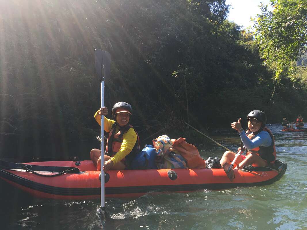 loving kayaking with discovering laos